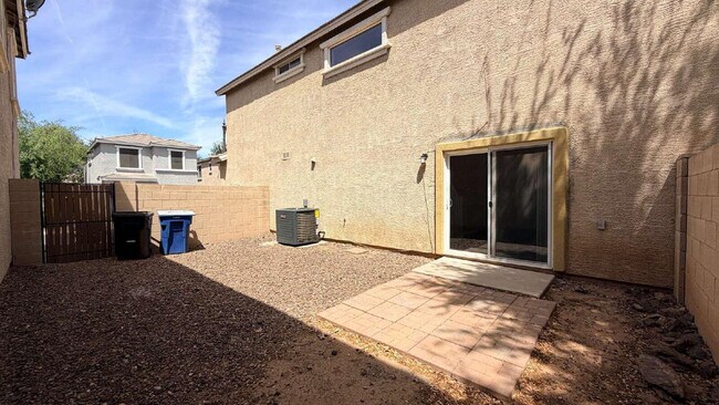 Building Photo - 1567 S Avocet St