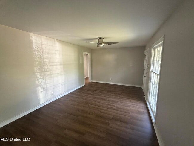 Building Photo - 1609 Gordon Ave