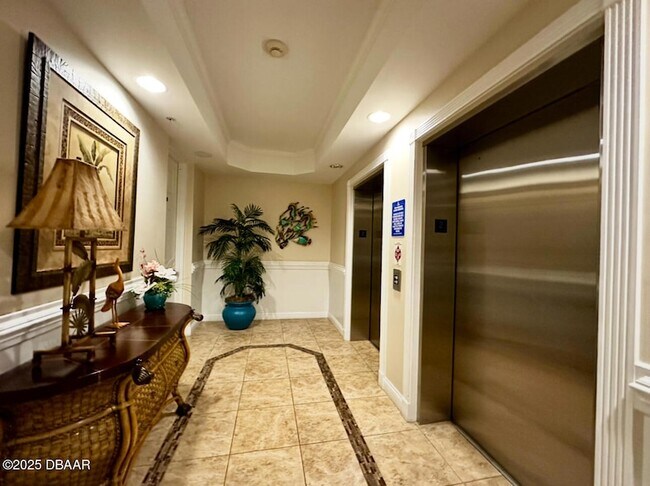 Building Photo - 4620 Riverwalk Village Ct