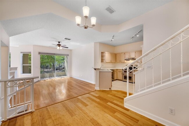 Building Photo - 755 Mainsail Dr