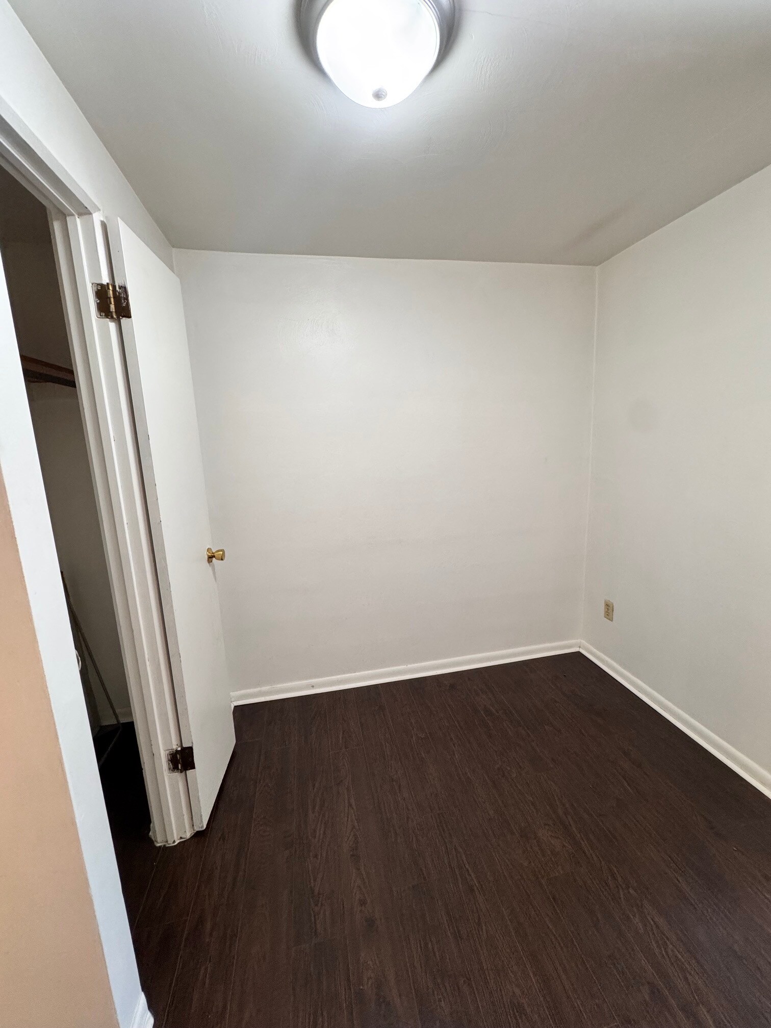 Office or storage nook - 106 Spruce St