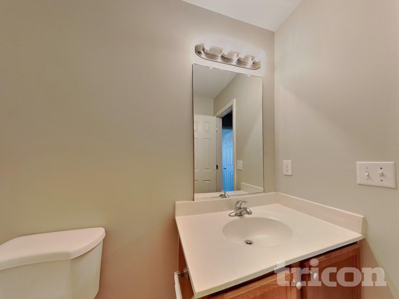 Building Photo - 3216 Laurenfields Way