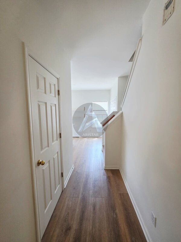 Building Photo - 1440 Dolcetto Trce