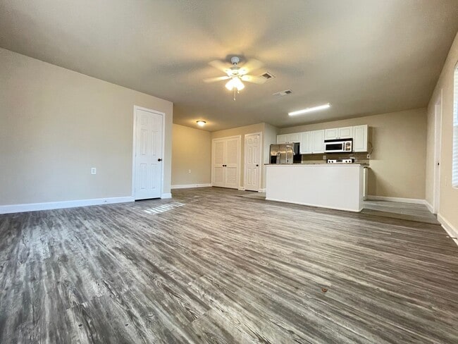 Building Photo - 7184 Alcove St