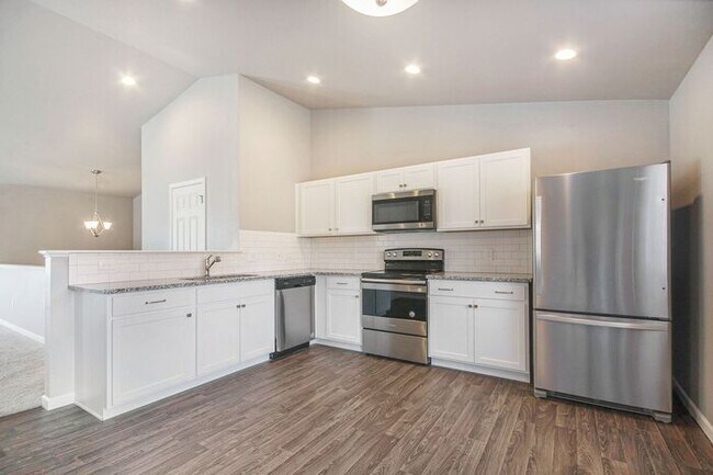Building Photo - 6919 W Galway Cir