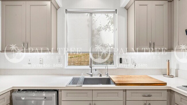 Building Photo - 6835 Halifax St