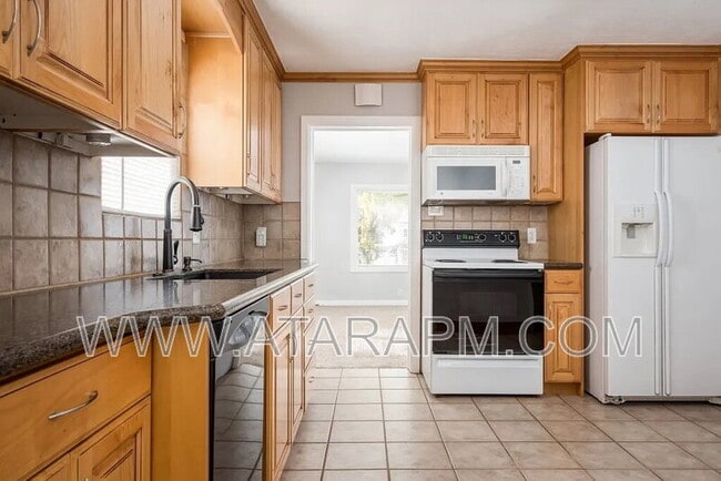 Building Photo - 291 S 800 W