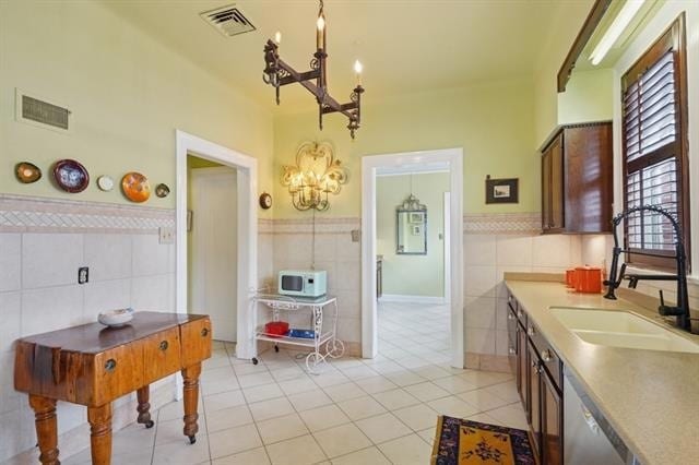 Building Photo - 3570 Gentilly Blvd