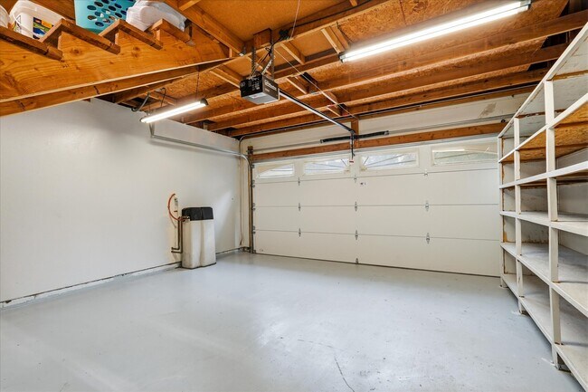 Building Photo - 29295 Glacier Dr