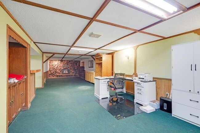 Building Photo - 11333 Welcome Ave N