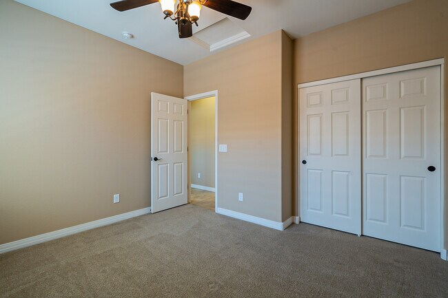 Building Photo - 28315 N Welton Pl