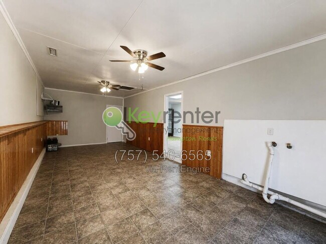 Building Photo - 22 Banister Dr
