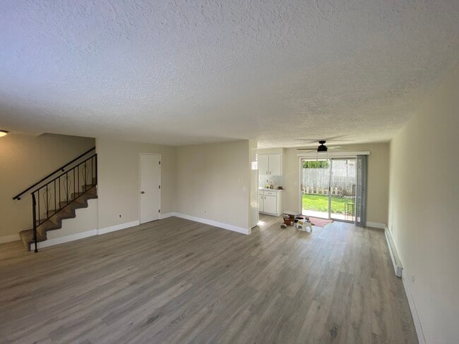 Building Photo - 2626 A St