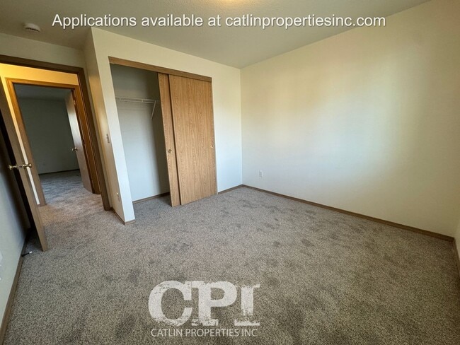 Building Photo - Lexington Area - Holiday Special - 1/2 OFF First Month's Rent!!