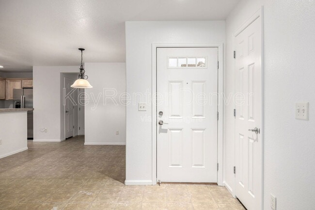 Building Photo - 9770 Mayfair St