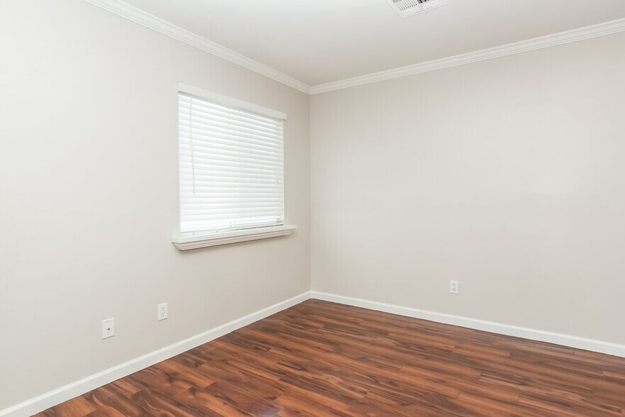 Building Photo - 4509 Dagnar Ct