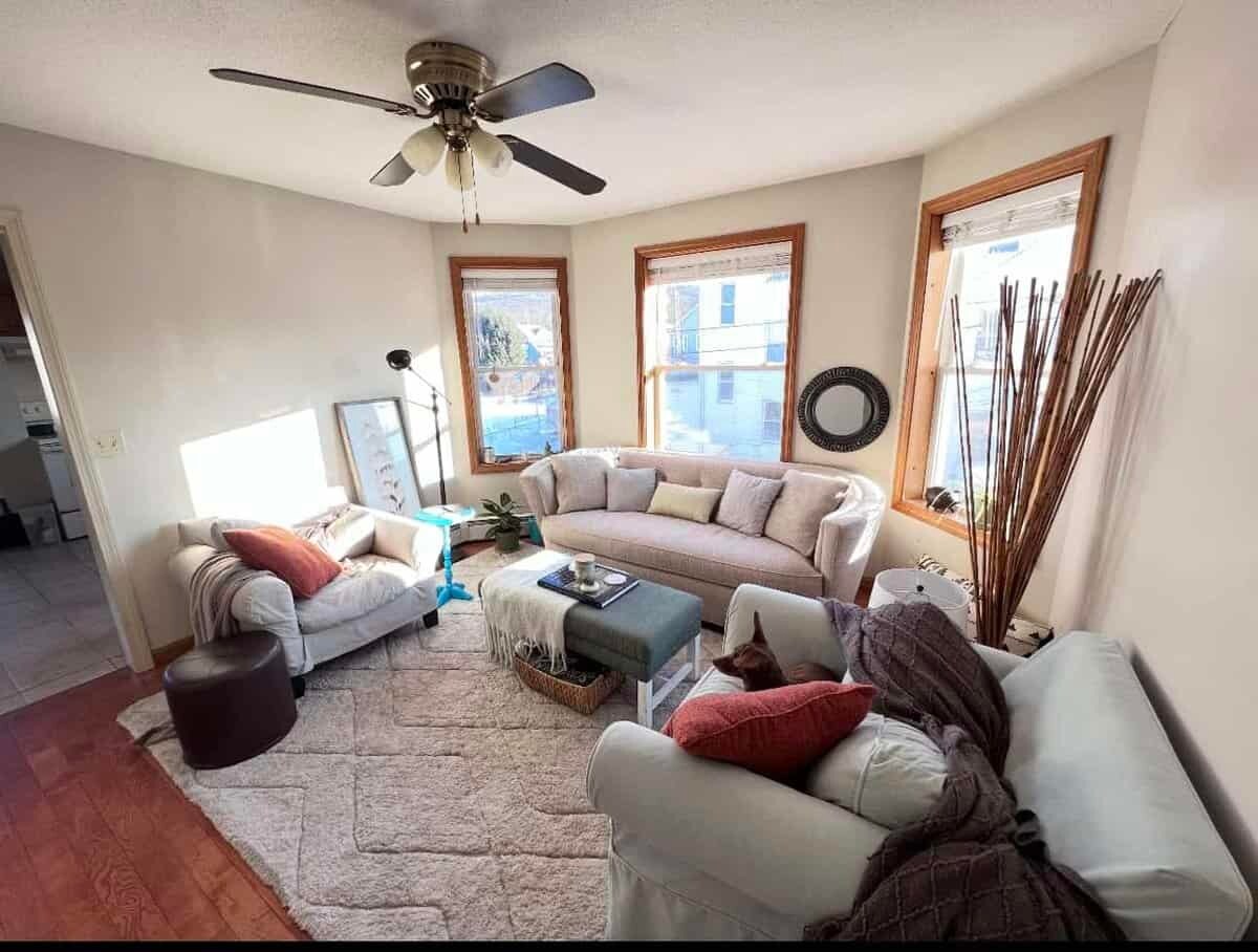 Building Photo - 33B Parsons St