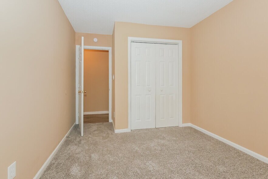 Building Photo - 2367 Brianna Dr