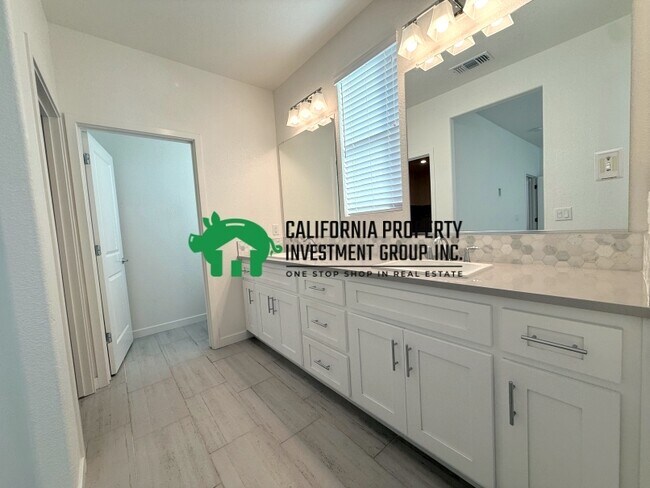 Building Photo - 254 Cask Dr