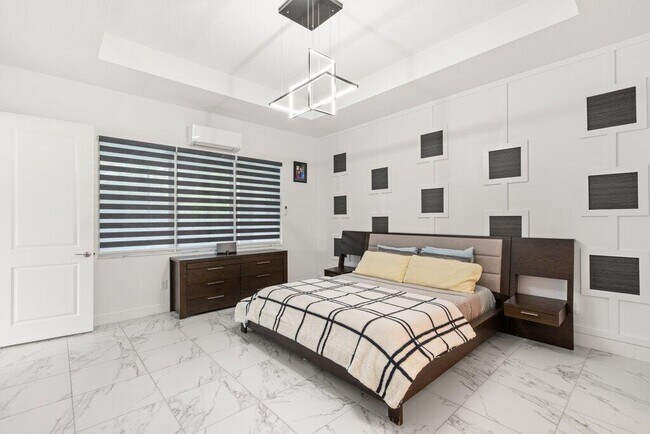 Building Photo - 13185 Mount Columbia Terrace