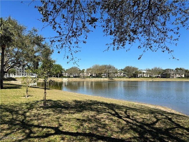 Building Photo - 26705 Little John Ct