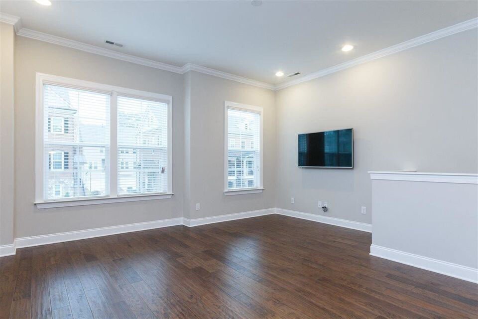 Building Photo - 831 Bankston Wds Wy