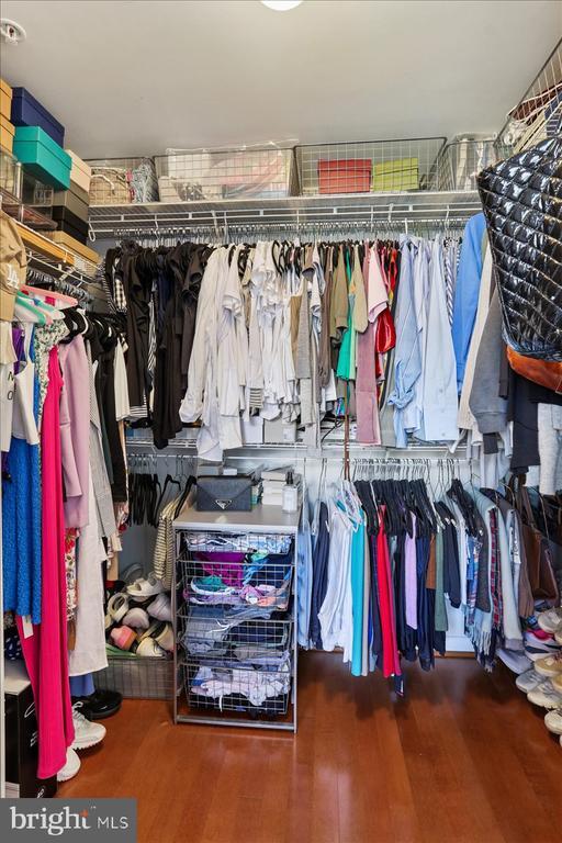 Building Photo - 1021 N Garfield St