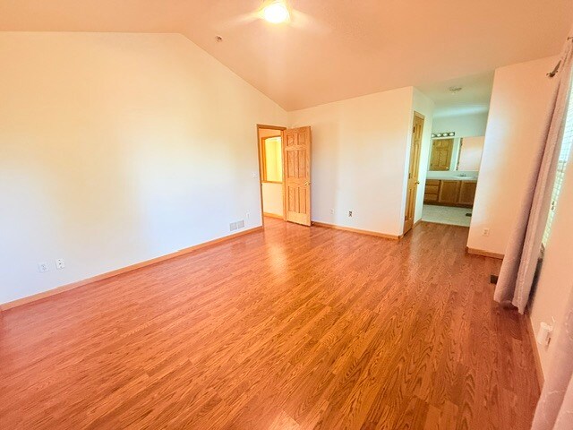 Building Photo - 2603 Arancia Dr
