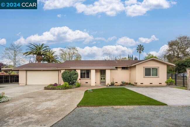 Primary Photo - 1326 Babel Ln