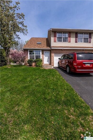 Building Photo - 2717 Tamlynn Ln