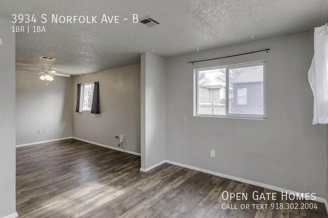 Building Photo - 3934 S Norfolk Ave