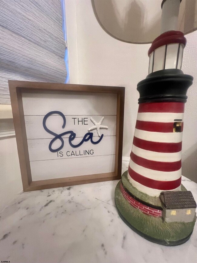 Building Photo - 101 S Raleigh Ave