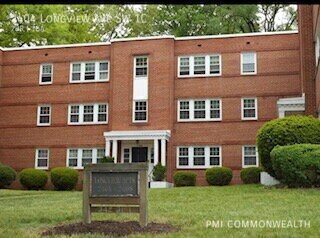 Primary Photo - 2404 Longview Ave SW