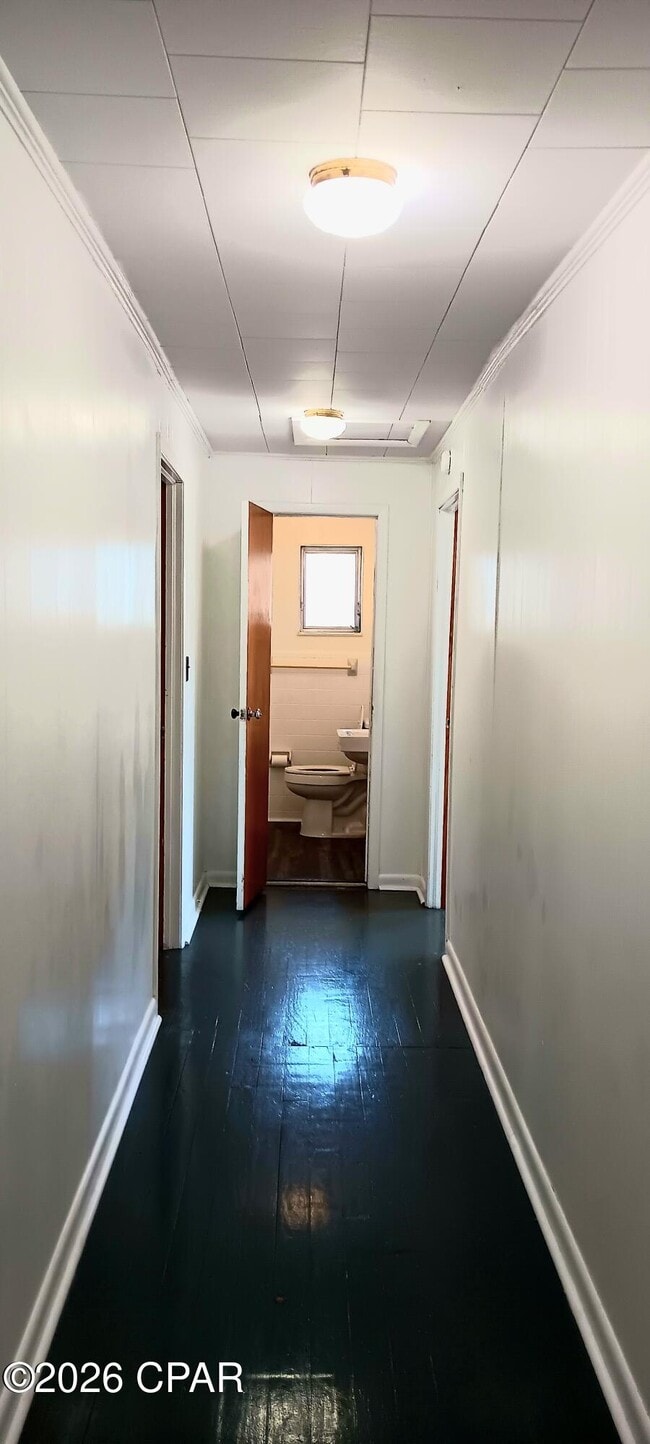 Building Photo - 648 N 9th Plaza