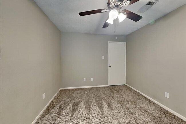 Building Photo - 14511 Cypress Falls Dr