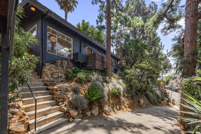 Building Photo - Hollywood Hills Treehouse: Mid-Century Cha...