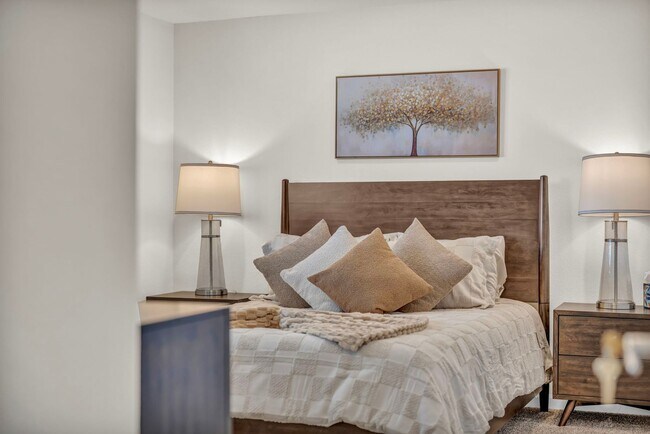 Building Photo - FULLY FURNISHED MOUNTAIN VIEW RETREAT with HOT TUB, RV PARKING & NO HOA