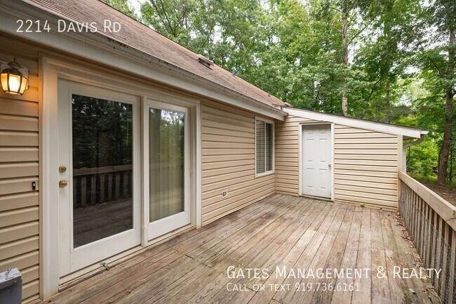 Building Photo - 2214 Davis Rd