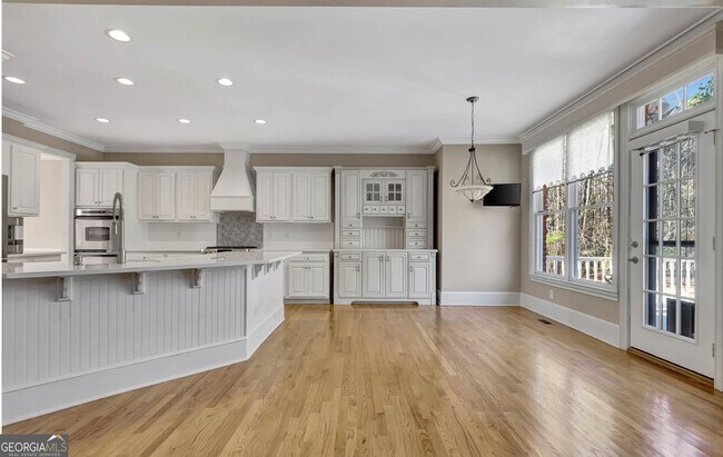 Building Photo - 795 Birkdale Dr