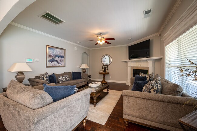 Building Photo - 238 Asa Way