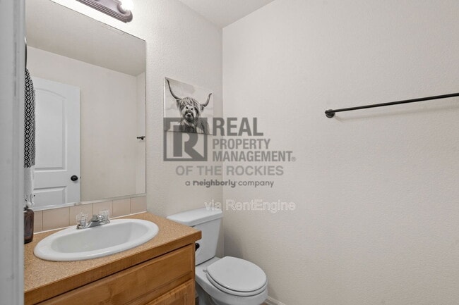 Building Photo - 7235 Andover St