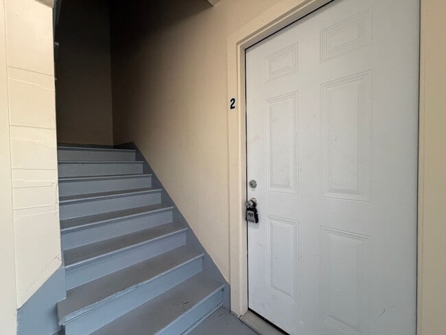 Building Photo - FIRST FLOOR UNIT WATER AND ELECTRICITY PAID!