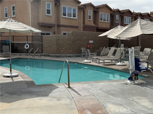 Building Photo - 15364 Lotus Cir