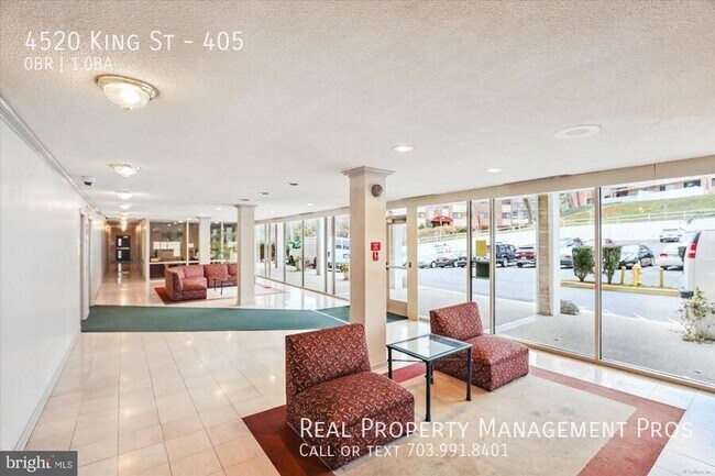 Building Photo - 4520 King St