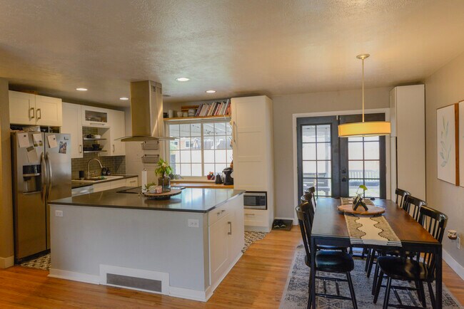 Kitchen and Dining Room Area - 932 S Holly St