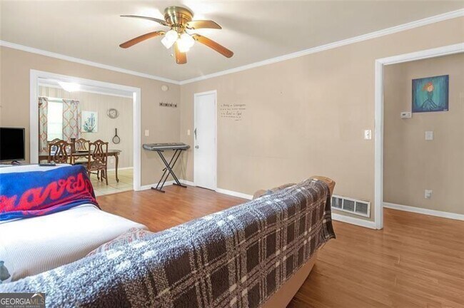 Building Photo - 306 Laney Rd