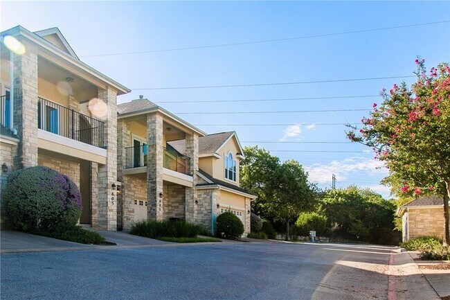 Building Photo - 10300 Morado Cove