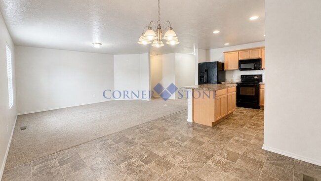 Building Photo - $500 OFF FIRST MONTHS RENT! MOVE IN TODAY!