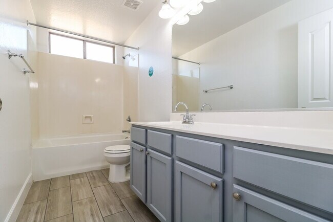 Building Photo - 29838 W Mitchell Ave