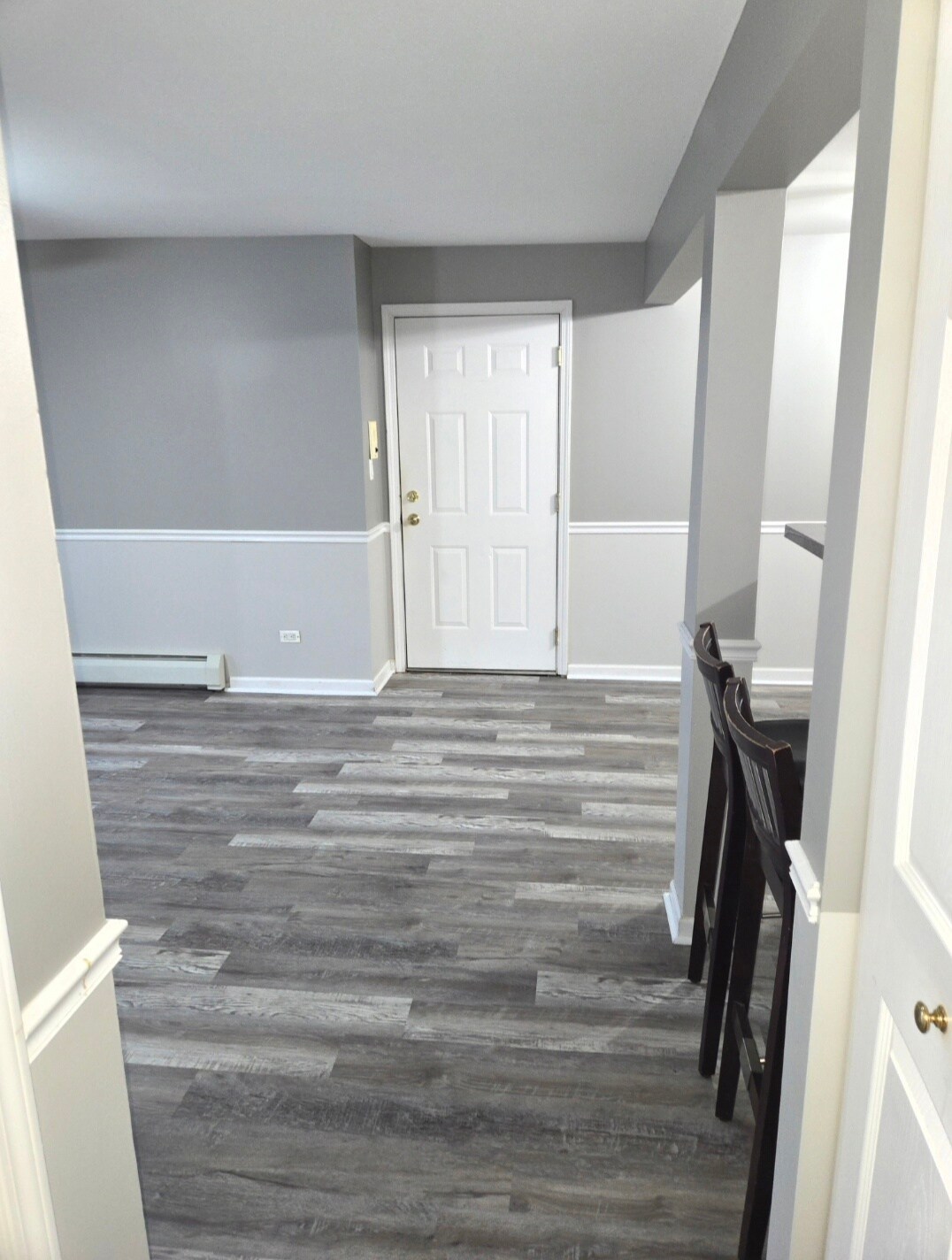 Building Photo - 213 E Liberty St